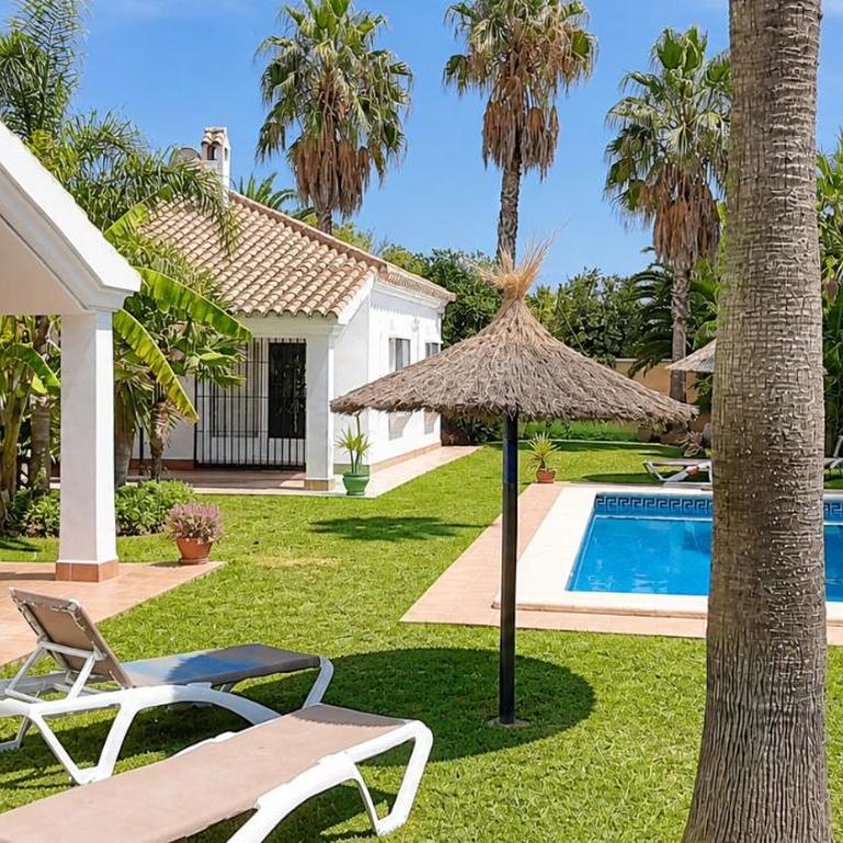 Andalusian holiday home 6 pax with community swimming pool - Three-Bedroom House - 18