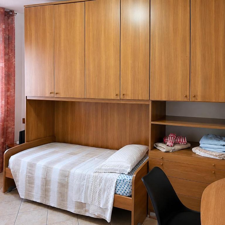 Casa Iris - Appartamento con 2 Camere da Letto - 17