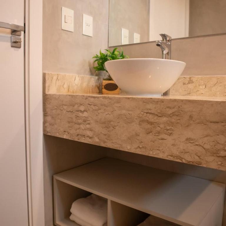 Sky Stays at Asuncion Luminous & Homely 2 BDR - Apartment - 16