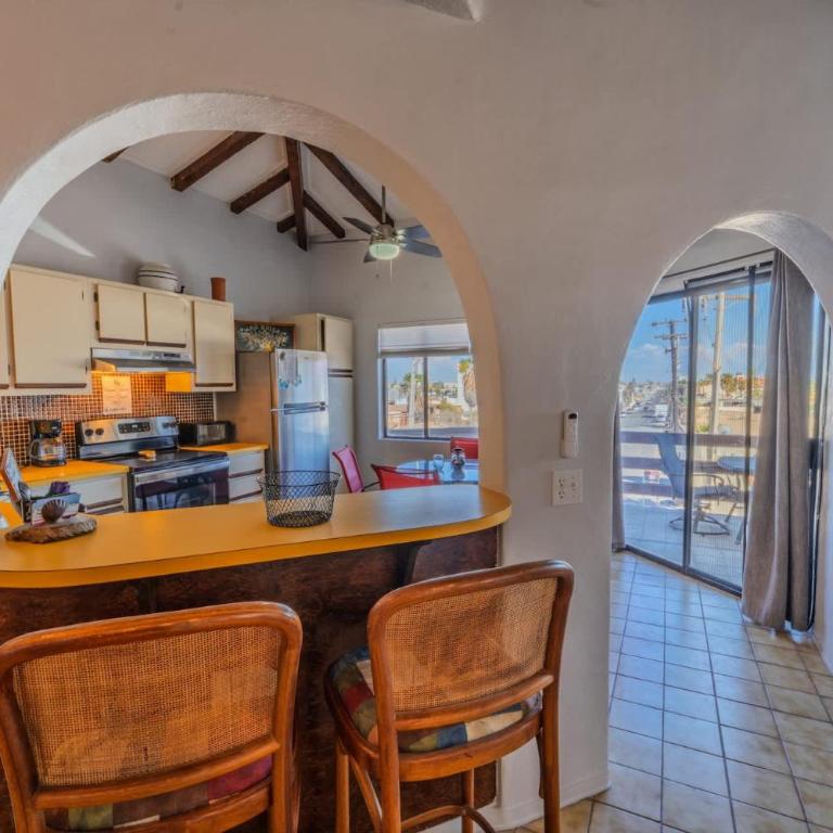MarBrisas 3 Bed 2 Bath - Apartamento - 2