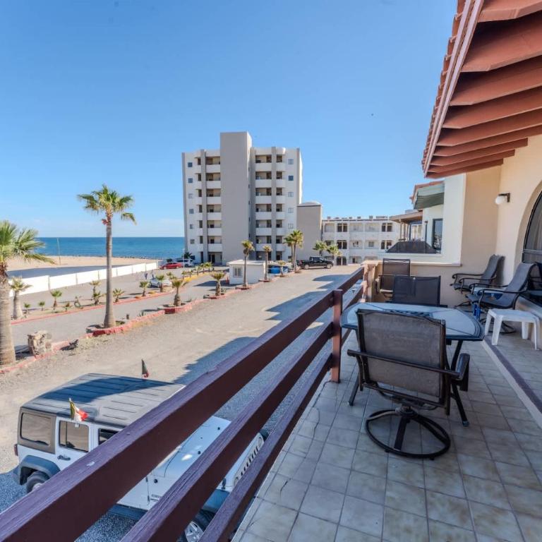 MarBrisas 3 Bed 2 Bath - Apartamento - 6