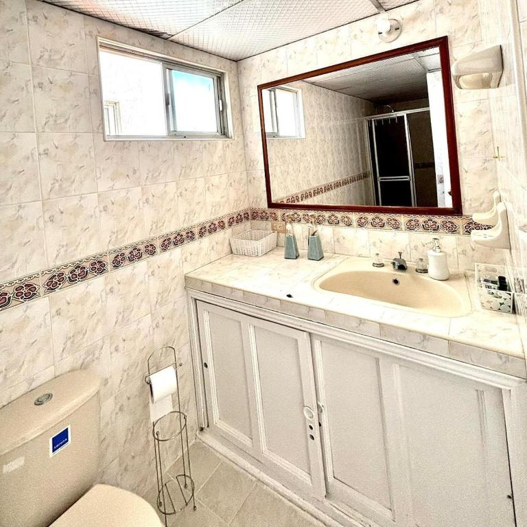 Balcony City Sunset View Sleeps 9 Beach & Pool - Three-Bedroom Apartment - 17