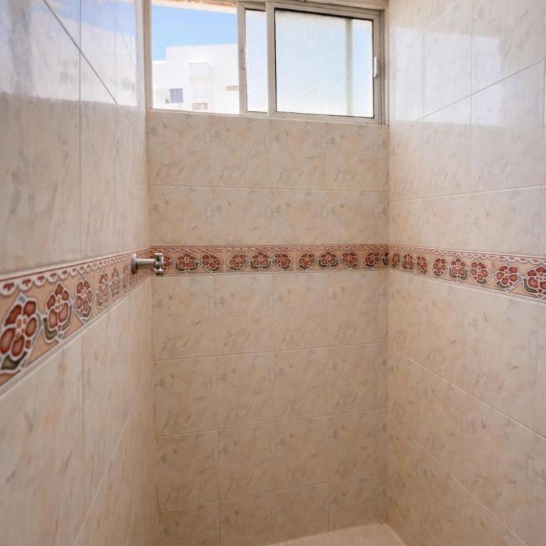 Balcony City Sunset View Sleeps 9 Beach & Pool - Three-Bedroom Apartment - 25