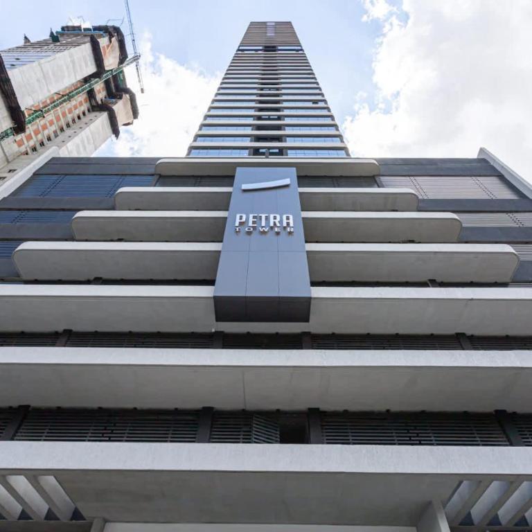 Sky Stays Petra Tower Modern Living Tallest Tower - Apartamento - 42