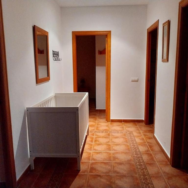 Andalusian holiday home 6 pax with community swimming pool - Three-Bedroom House - 35