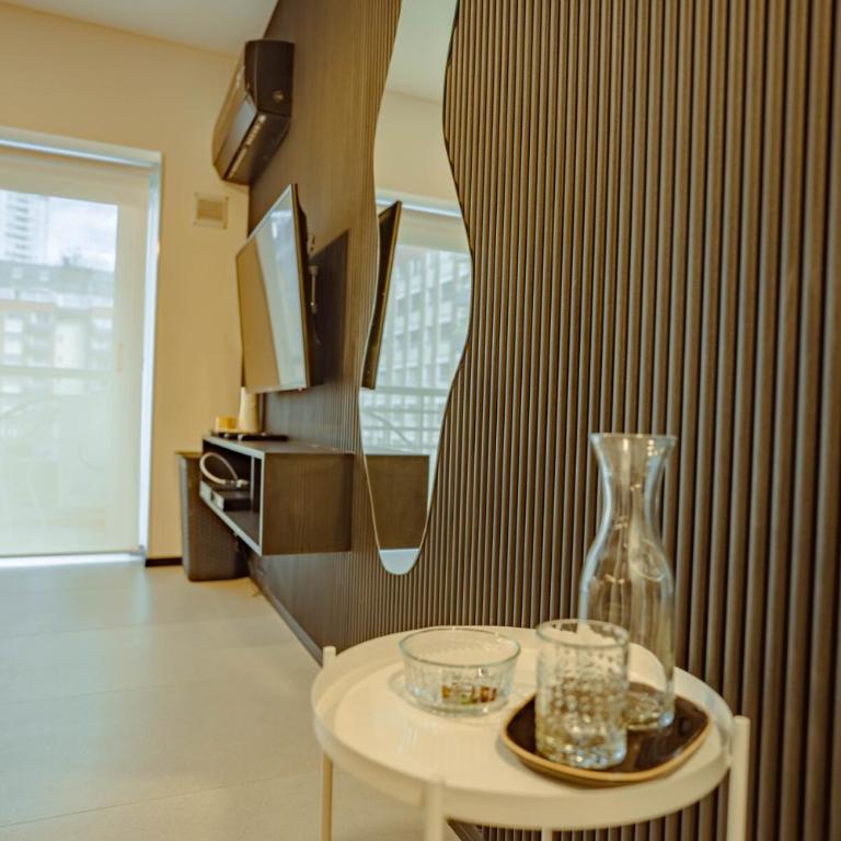 Elegante estudio - Apartamento de 1 dormitorio - 84