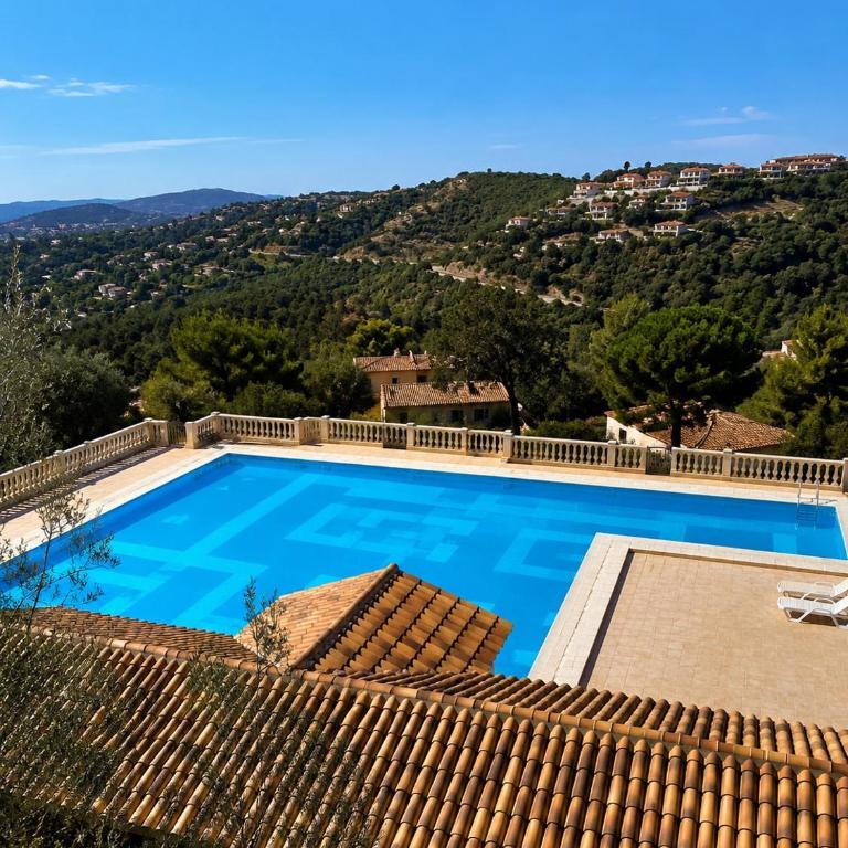 Studio cosy, piscine vue sur Golfe de St-Tropez - Appartement 1 Chambre - 7