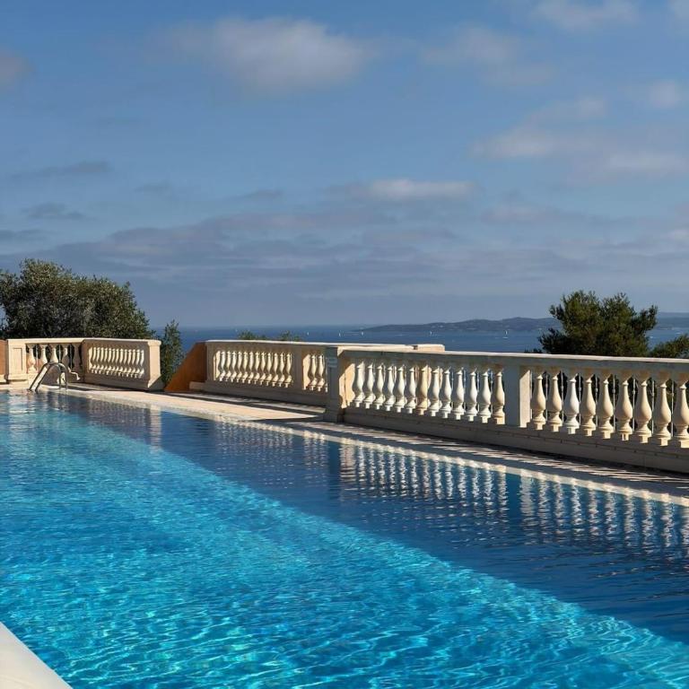 Studio cosy, piscine vue sur Golfe de St-Tropez - Appartement 1 Chambre - 13
