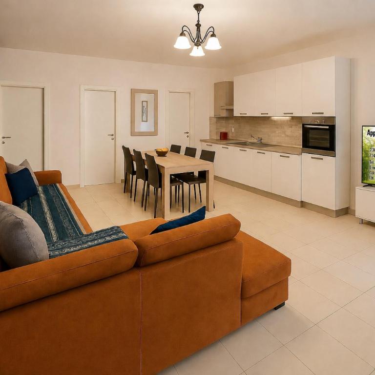 Lucini Ai Portici,parcheggio privato,due minuti dal Bernina Express - Apartment - 2
