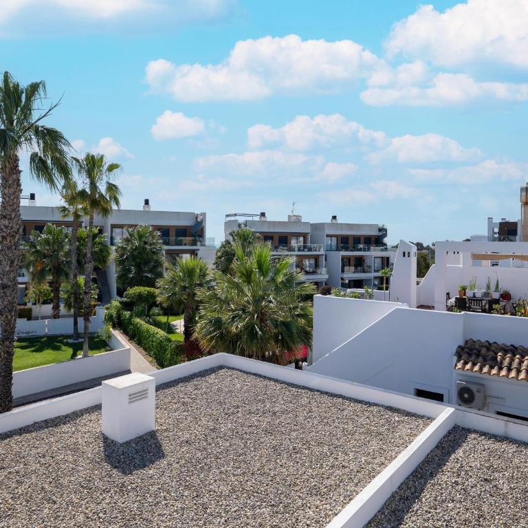 Stylish home in Orihuela Costa with pool - Casa Vacacional de 3 dormitorios - 38