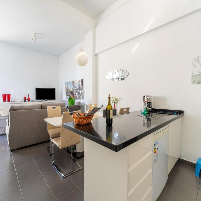 Stylish home in Orihuela Costa with pool - Casa Vacacional de 3 dormitorios - 6