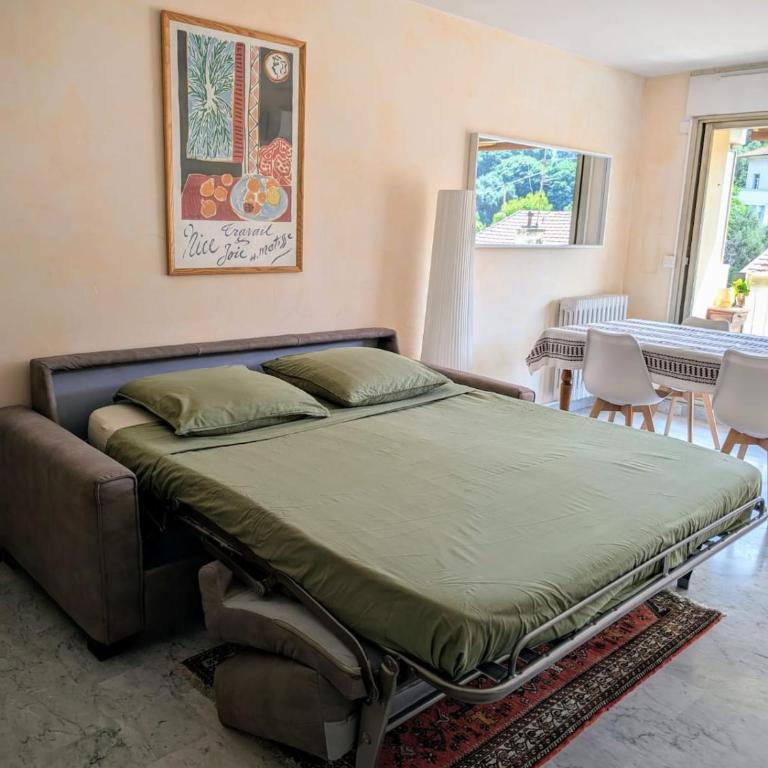 Nice Port - Spacious, calm, AC, view - 4 pax, parking - One-Bedroom Apartment - 15