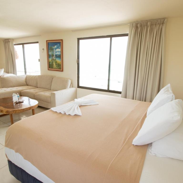 Charly Beach Hotel - Suite con cama extragrande y vistas al mar - 5