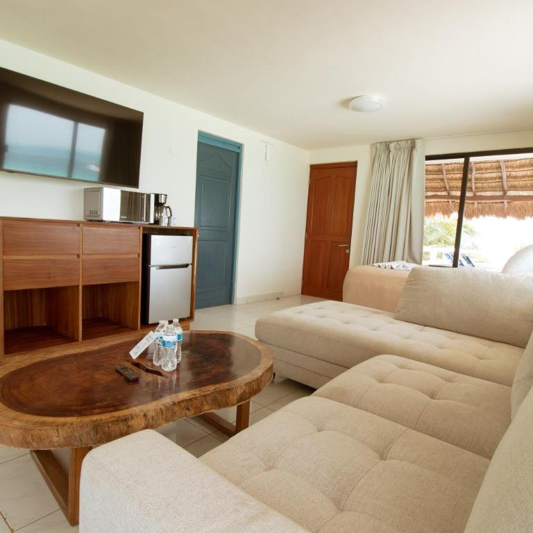 Charly Beach Hotel - Suite con cama extragrande y vistas al mar - 6