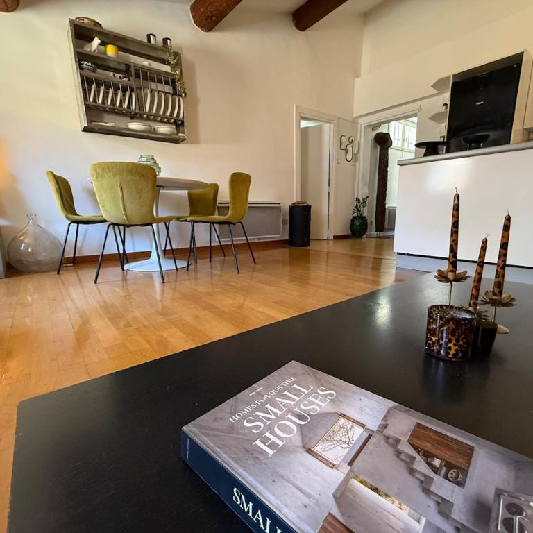 Charmant cocon sous les toits au cœur du Vieil Aix - Apartamento de 1 dormitorio - 8