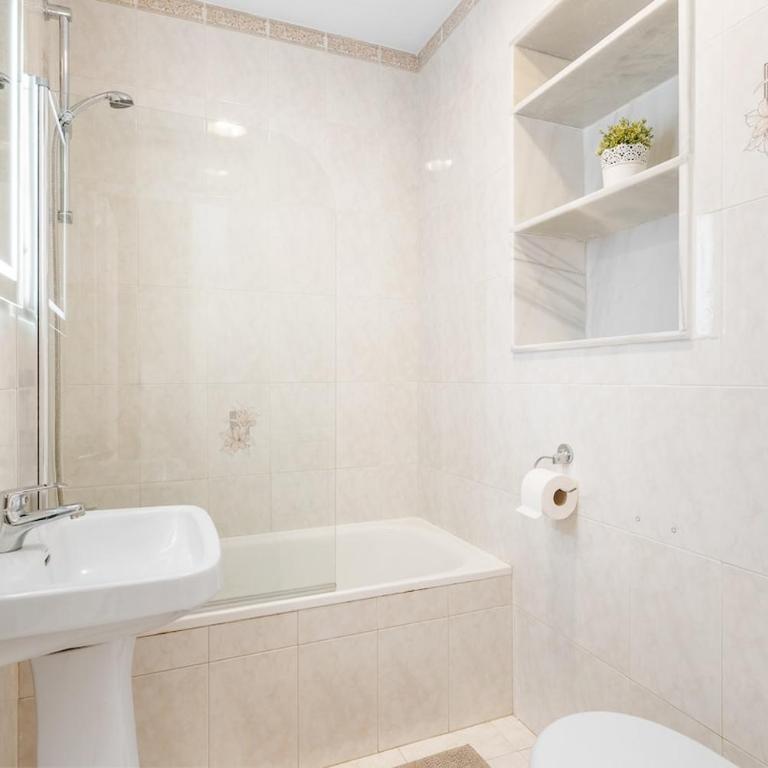 Lovely House with a Sea View, 220 m from the Beach - Casa de 3 dormitorios - 13