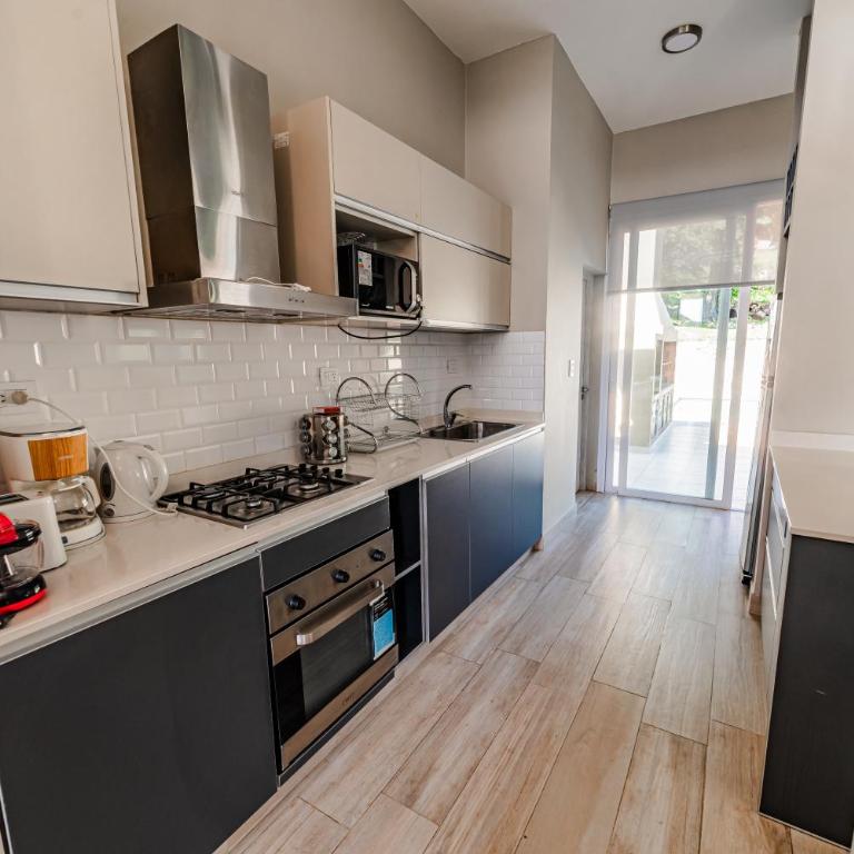 Casa Ola Relax in private neighborhood with pool - Two-Bedroom House - 10