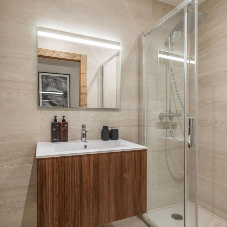 Apartment Hirondelle Alpe D'Huez - by EMERALD STAY - Apartment - 48