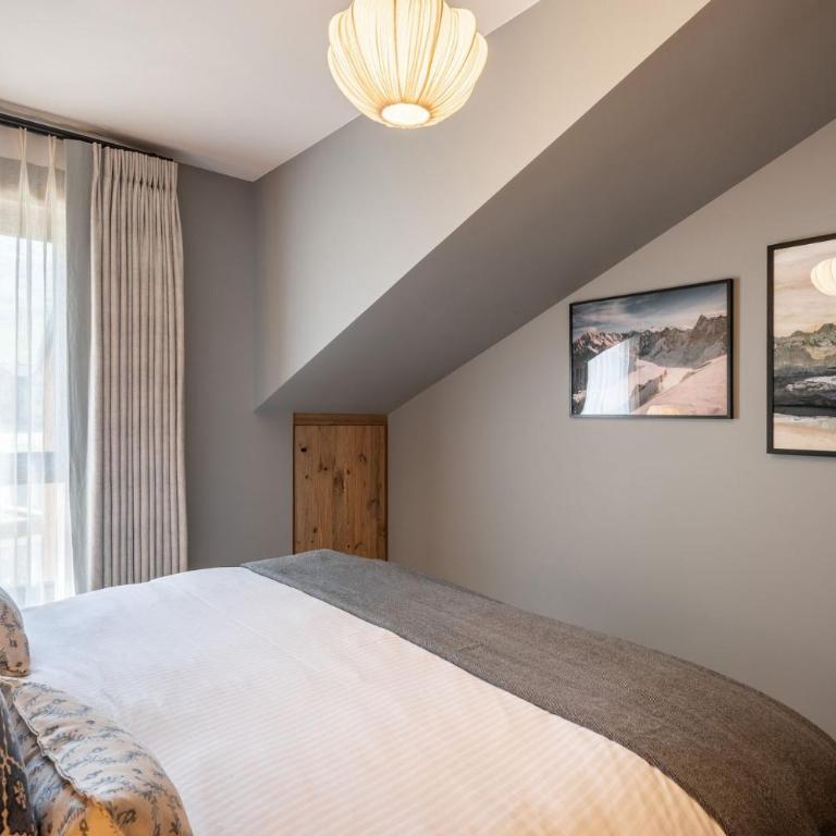 Apartment Hirondelle Alpe D'Huez - by EMERALD STAY - Apartment - 71