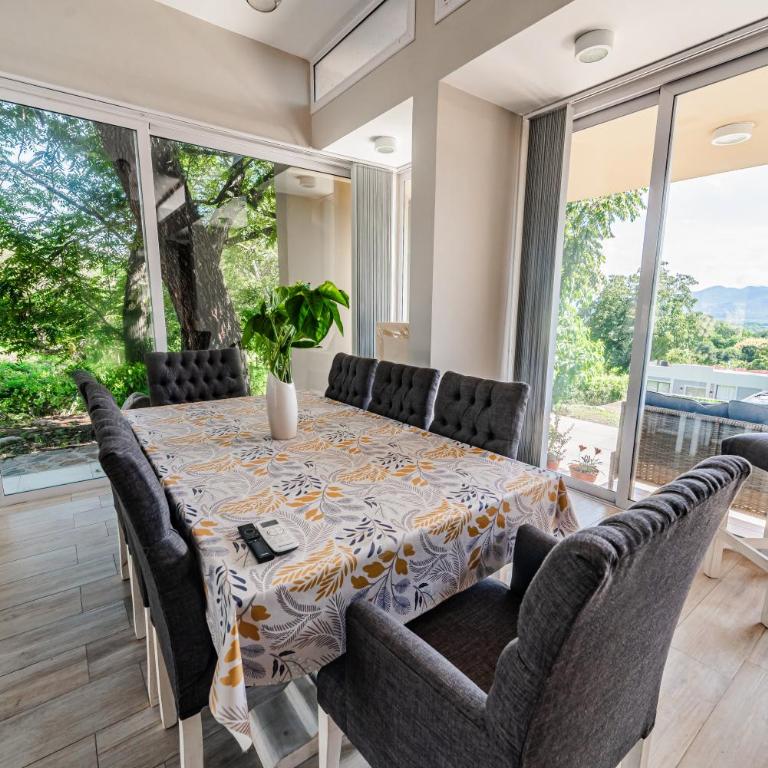 Casa Ola Relax in private neighborhood with pool - Two-Bedroom House - 5
