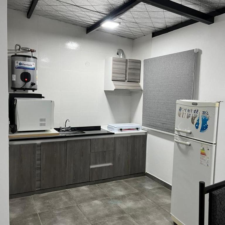 Apartamento moderno a estrenar con garaje - Apartamento de 1 dormitorio - 4