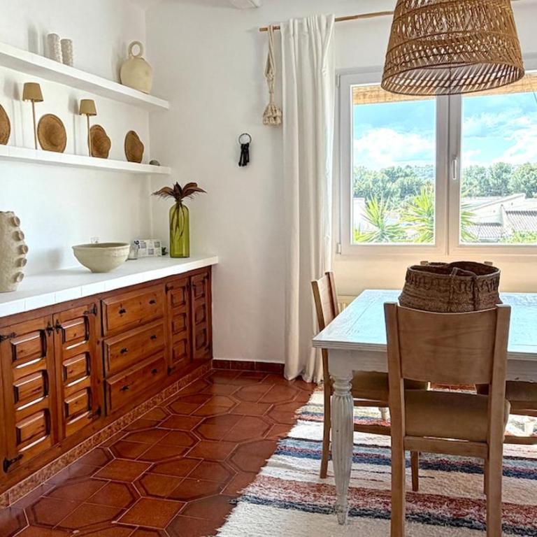 Bohemian villa with pool & mountain view - Villa de 3 dormitorios - 29