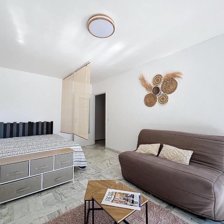 Charmant studio à Port Fréjus à 800 m des plages - Appartement 1 Chambre - 3