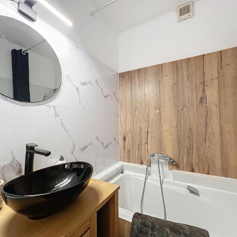 Charmant studio à Port Fréjus à 800 m des plages - Appartement 1 Chambre - 5