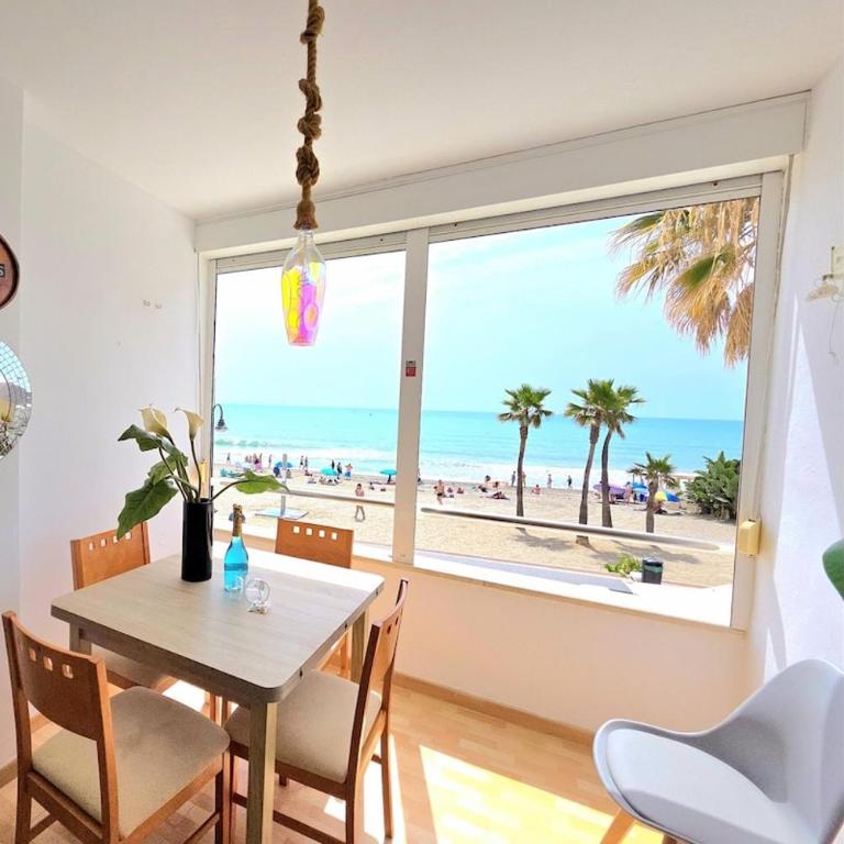 Paseo Marítimo Rainbow Oasis Beachfront 2 bed apartment - Apartamento de 2 dormitorios - 7