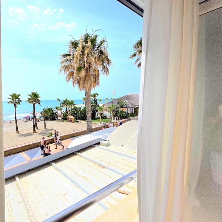 Paseo Marítimo Rainbow Oasis Beachfront 2 bed apartment - Apartamento de 2 dormitorios - 10