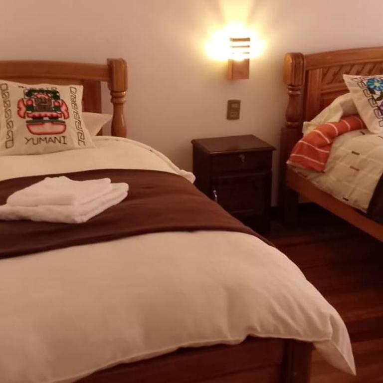 Hostal Puerto Yumani - Superior Family Room - 3