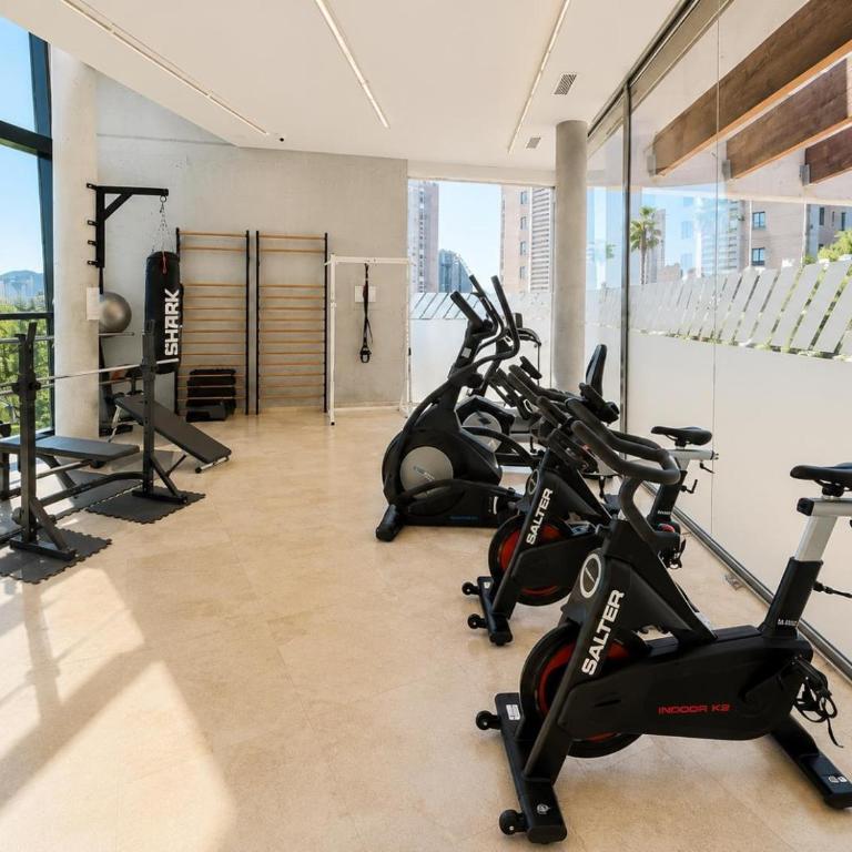 Apartamento con Terraza, Piscinas, Gym y Parking - Appartamento con 2 Camere da Letto - 27
