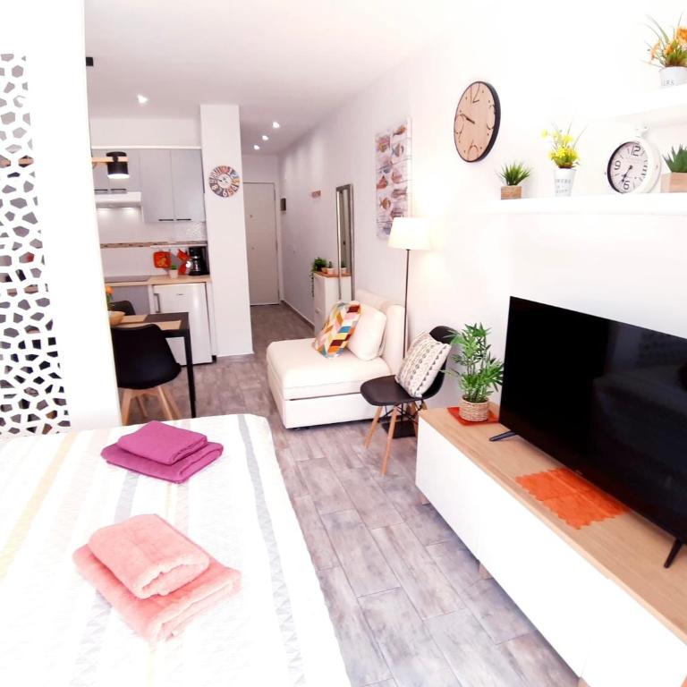 Costa Adeje - Wonderful studio - AirCon - Apartamento Estudio - 1 cama doble - 57