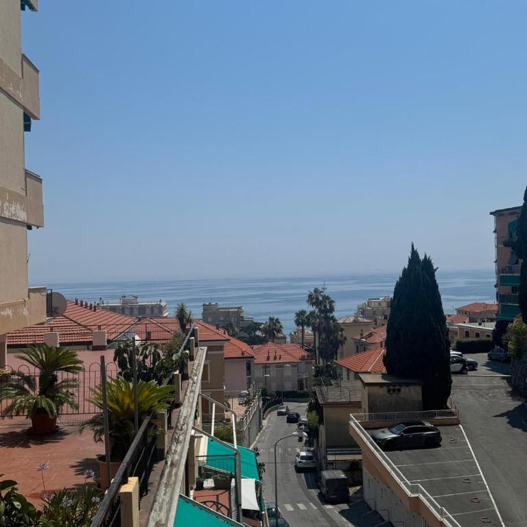 Casa Ornella - Appartamento con 3 Camere da Letto - 11