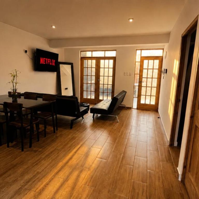 OXALAND HAUs - Two-Bedroom House - 9