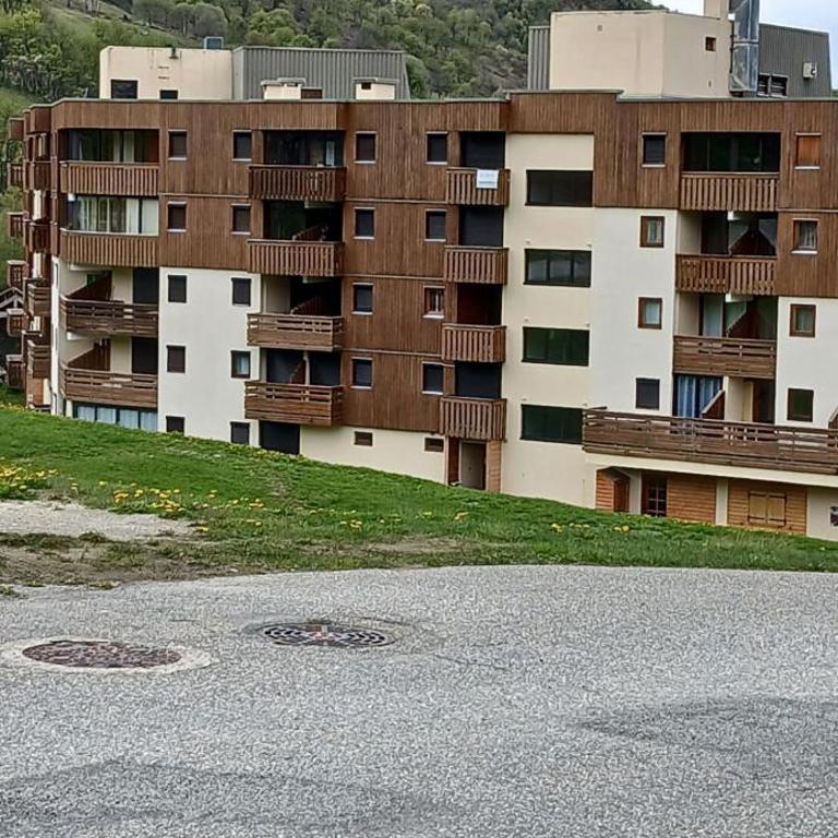 Montagne - Apartamento de 2 dormitorios - 3