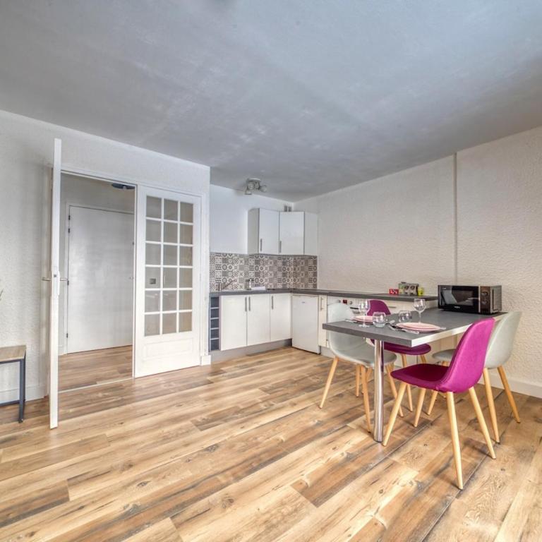 Le petit Gabriel - One-Bedroom Apartment - 2