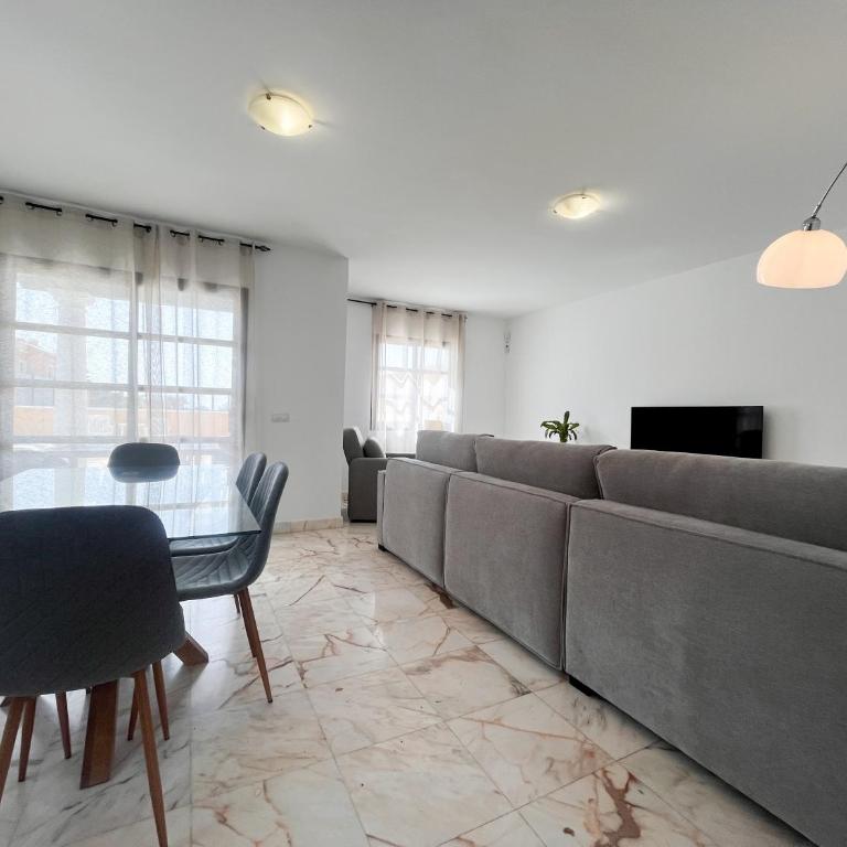 FTV Holidays Homes - Casa con 3 Camere da Letto - 10