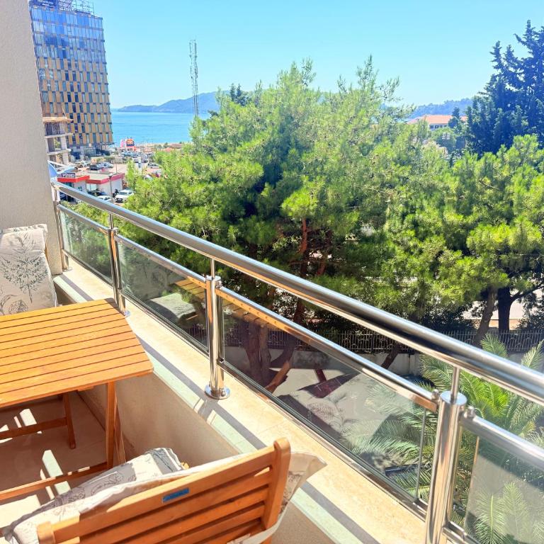 Monte Vista Bečići - Apartman sa 1 Spavaćom Sobom - 2