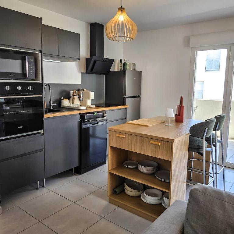 Rivage d'Or - 2-bedroom apartment with pool, air conditioning and parking - Appartement 2 Chambres - 12