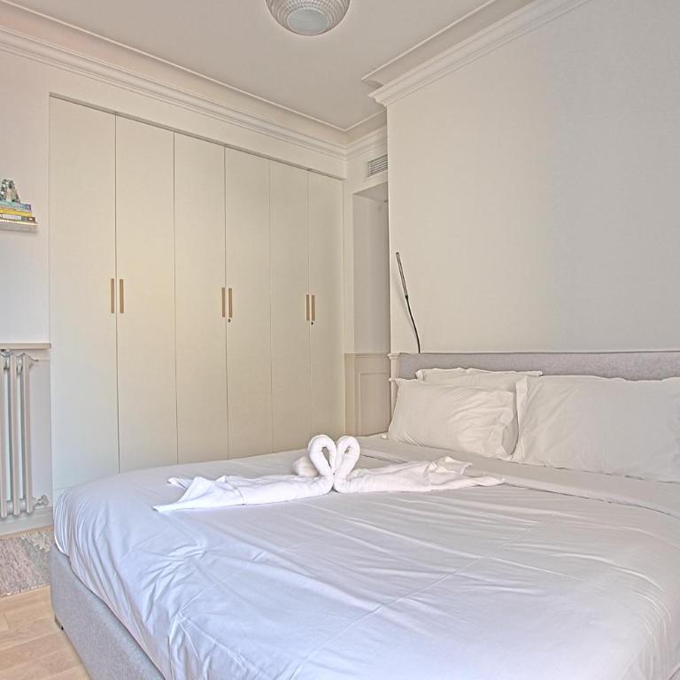 Les Appartements des Iles, proche Croisette et Palais - Two-Bedroom Apartment with Balcony and Terrace - 13
