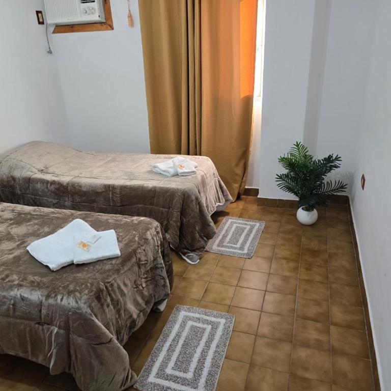 Italia apart departamentos por día con cochera opcional - Superior Twin Room - 1