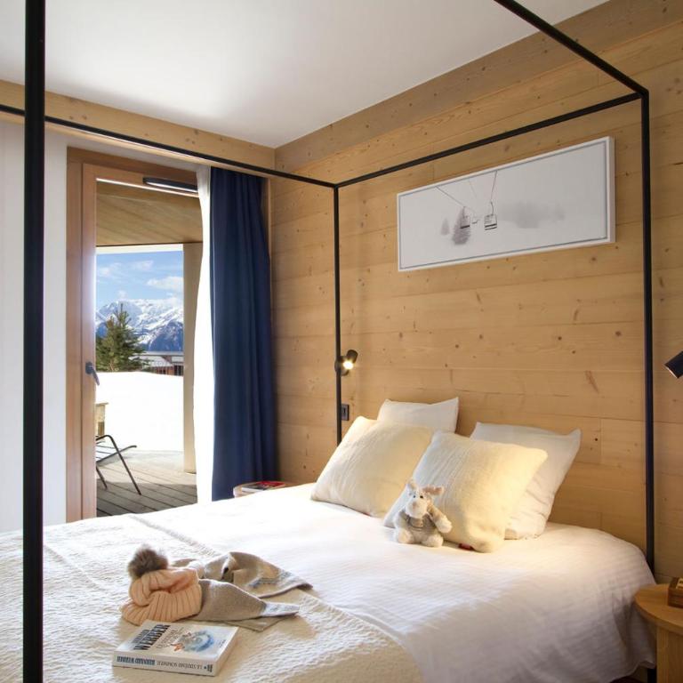 Résidence Phoenix A by Leavetown Vacations - One-Bedroom Apartment with Terrace - 7