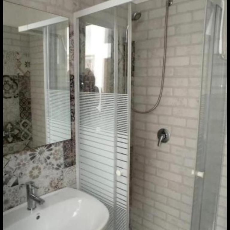 Sea Breeze Apartment with full kitchen 200 metres to the Sea - Appartamento con 1 Camera da Letto - 15