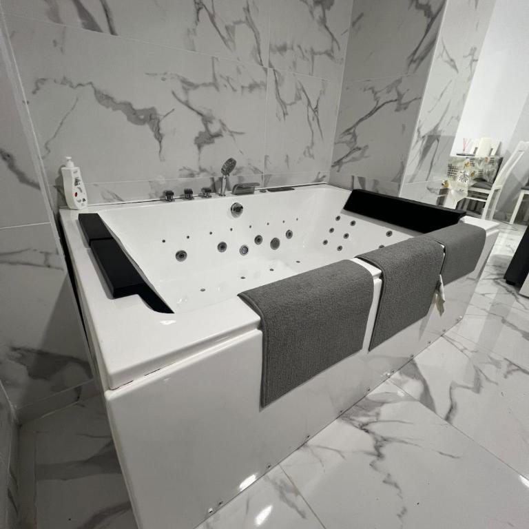 Apartment with Jacuzzi in the center of Gandía - Apartamento de 2 dormitorios - 7