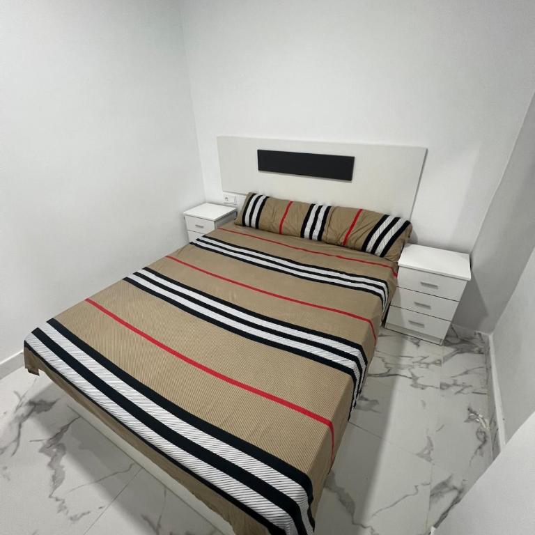 Apartment with Jacuzzi in the center of Gandía - Apartamento de 2 dormitorios - 11
