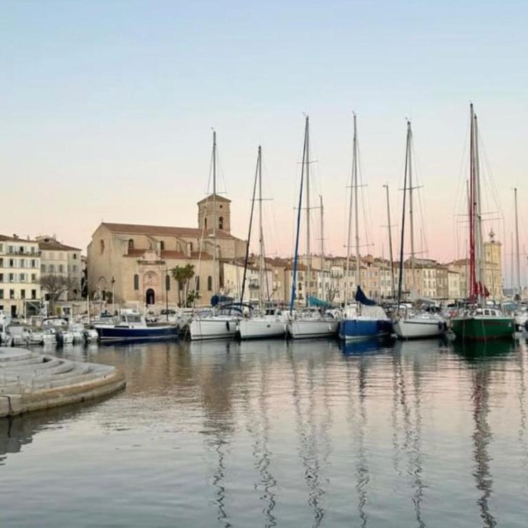 Apartment in the heart of La Ciotat - Apartamento de 1 dormitorio - 14
