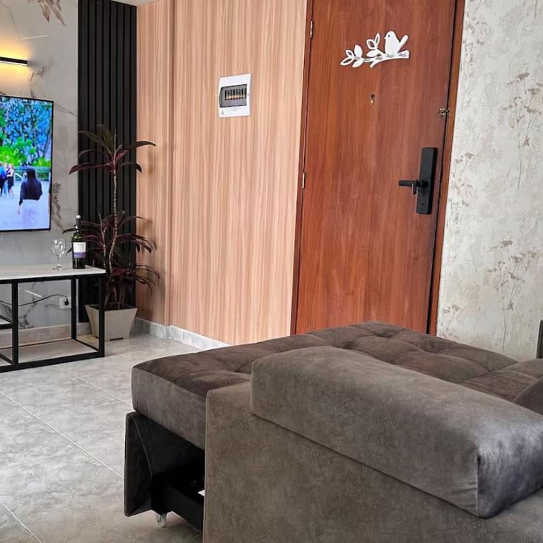 Apto excelente vista a medellin, cerca a todo - Two-Bedroom Apartment - 40
