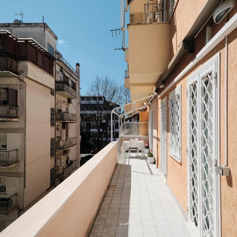 Ampio apt a 2 passi dal Centro - Appartamento - 53