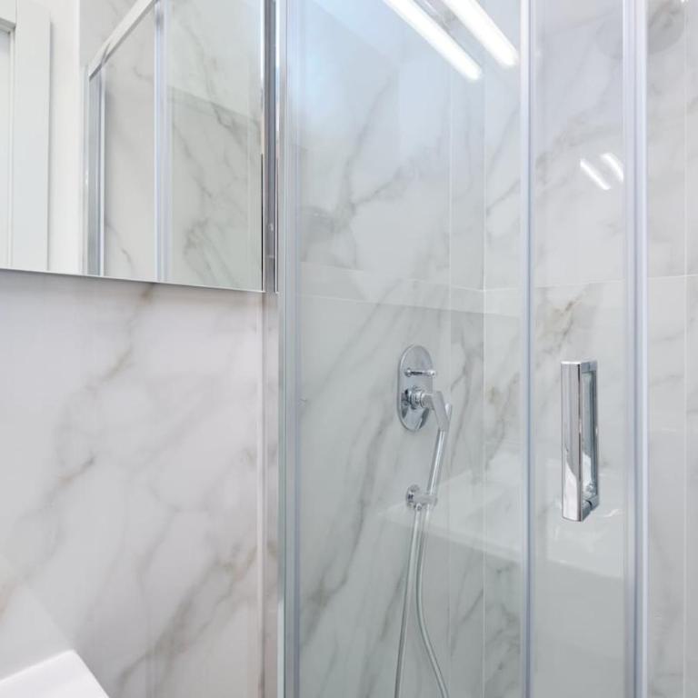 Ampio apt a 2 passi dal Centro - Appartamento - 57
